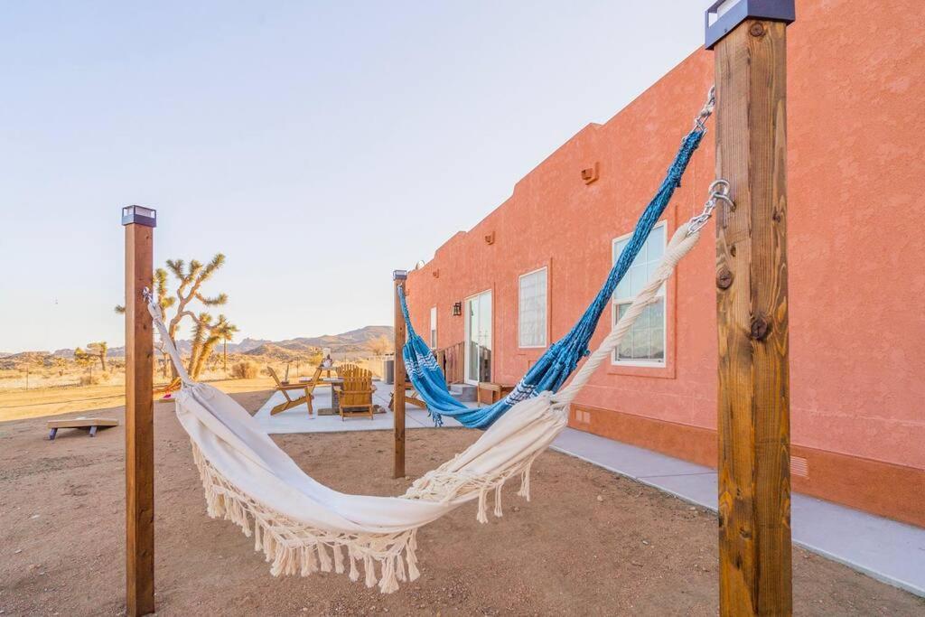 Вілла Near Pappy & Harriet'S + Rimrock Ranch W/ Hot Tub Pioneertown Екстер'єр фото