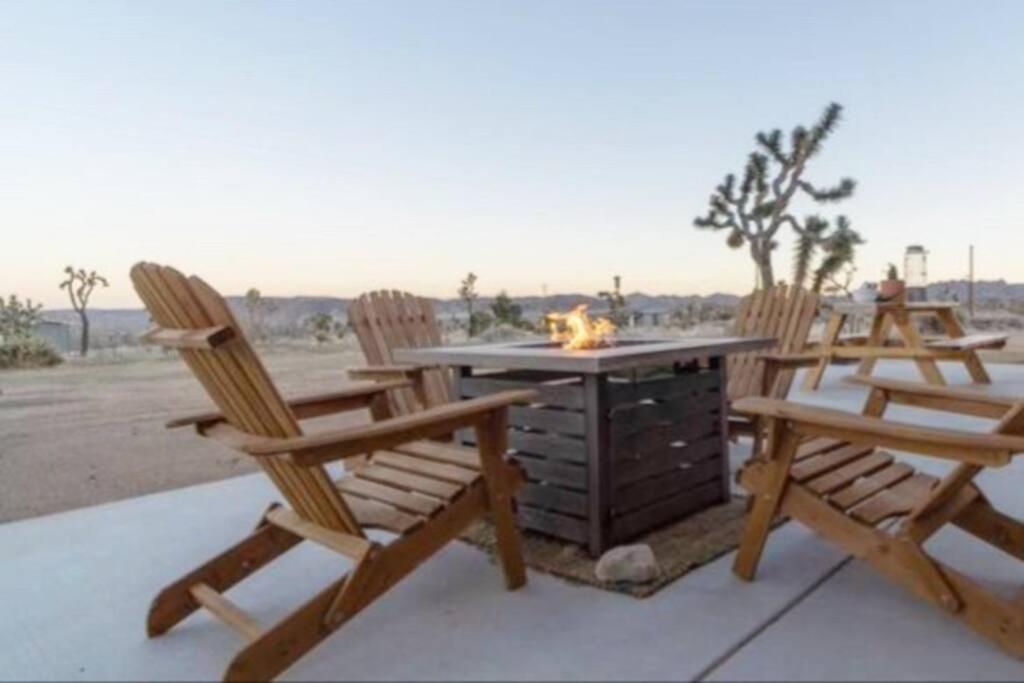 Вілла Near Pappy & Harriet'S + Rimrock Ranch W/ Hot Tub Pioneertown Екстер'єр фото